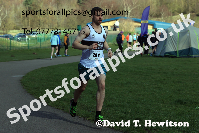 Senior Mens 2026 NECAA Royal Signals Road Relays, Hetton Lyons Country Park, Hetton le Hole. Photo: David T. Hewitson/Sports for All Pics